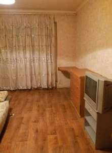 Продам 1 комнатную на Салтовке в 606 м/р-не - оголошення