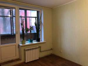 Продам 1-ком квартиру возле метро Героев Труда - объявление