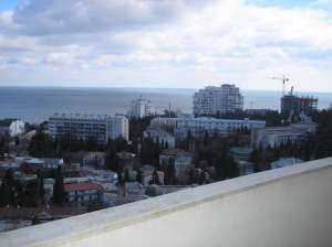 Продам 2 к.кв. в центре Ялты 120м2 с ремонтом