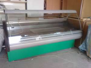 Продам 2 шт бу холодильных витрин производства РОСС (SORRENTO) - объявление