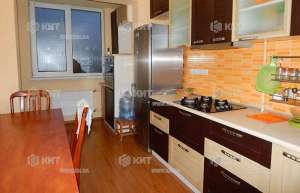 Продам 3комн. Др.Народов, Сев Салтовка 1, Г.Труда - оголошення