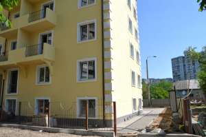 Продам 3-х ком.квартиру в новом доме с ремонтом, хозяин - оголошення