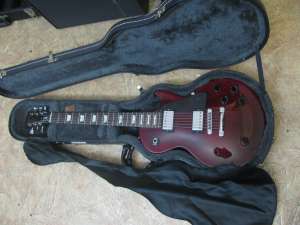 Продам Gibson Les Paul Studio Wine Red 2004 - объявление