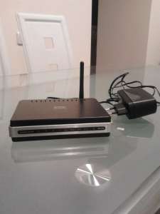 Продам Wi-Fi роутер (маршрутизатор) D-Link Dir-320. - объявление