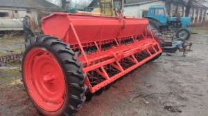 Продам Червона зірка (Ельворті) СЗ-3,6 2007р.в. 2 918 $.