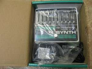 Продам бас- гитарный синтезатор Electro-Harmonix Bass Microsynth - оголошення