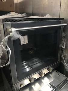 Продам бу конвекционную печь Equipe 43 mx-umi
