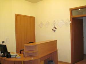 Продам в центре Одессы офис 140 м 7 кабинетов, ремонт, видео наблюдение, ул Нежинская. - оголошення