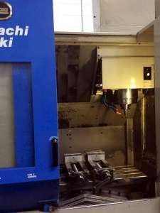 Продам вертикально-фрезерный станок с чпу hitachi seiki vs40
