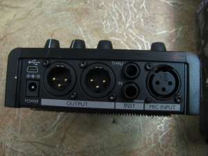 Продам вокальный процессор TC HELICON VOICETONE SYNTH