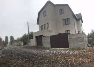 Продам дом 2 этажа в экологически чистом районе на лысой горе. - объявление