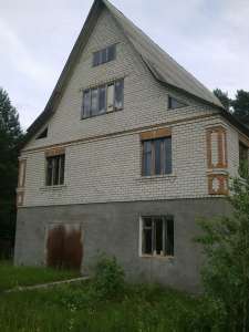 Продам дом 300 кв.м - оголошення
