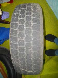 Продам зимние автошины GoodYear (2 шт.). Размер 215/65 R16c. - оголошення