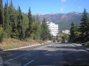 Продам квартиру 90,3 кв.м. с видом на море и горы в Ялте - оголошення