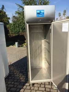 Продам морозильный шкаф бу Polaris S70 B