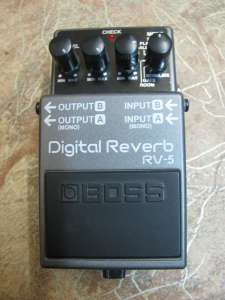 Продам педаль BOSS RV-5 Digital Reverb - оголошення