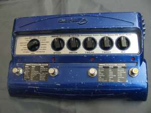 Продам педаль LINE6 MM4 Modulation Stomp Box - оголошення