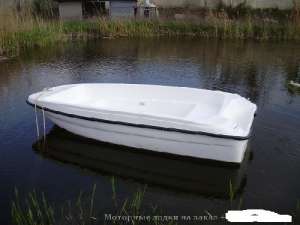 Продам пластиковую лодку Касатка - 330