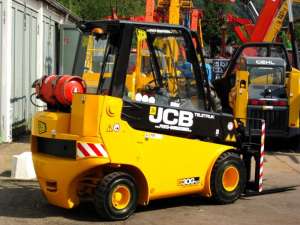 Продам погрузчик. Погрузчик телескопический JCB TELETRUK TLT 30 GAS 4.4m, 3.0t - оголошення