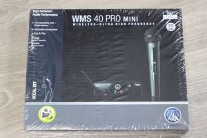 Продам радиосистему AKG WMS 40 MINI VOCAL SET - оголошення