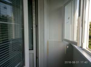 Продам салтовка ул.Тимуровцев 2комн.из.кв.