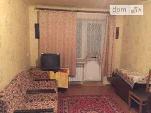 Продам свою 1 комн. квартиру 32 кв. м, 4/5, возле метро ЮЖД - оголошення