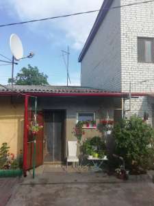 Продам часть дома, альтерн. гостинке, возле Спортивной - объявление