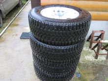 Продаются зимние шины+ диски YOKOHAMA ice GUARD 4 шт.