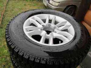 Продаются зимние шины+ диски YOKOHAMA ice GUARD 4 шт.