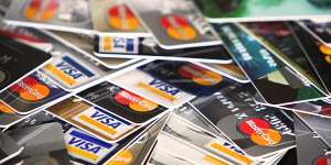 Продаём готовое ООО + зп проект 17 карточек банка.