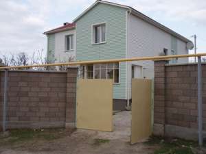 Продаётся добротный двухэтажный жилой дом Севастополь - объявление