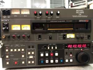 Профессиональный видеомагнитофон Betacam SP Sony PVW-2800P - объявление