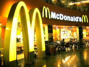 Работники в McDonald’s (Польша) - объявление