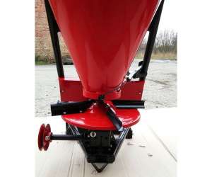 Разбрасыватель удобрений РУМ 100 Р - оголошення