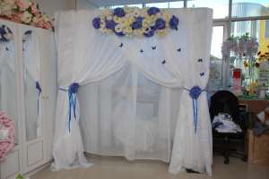 Свадебные арки, а также ширмы из цветов с подсветкой и без
