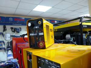 Сварочный инвертор POCweld MMA-200 Profi. Вес 3,0кг. - объявление