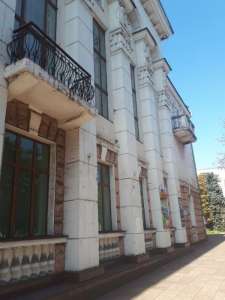 Сдам в аренду офисы в Бизнес Центре в г. Каменское