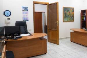 Сдам офис в Одессе 127 м, 5 кабинетов и просторный зал, 1 этаж, парковка.