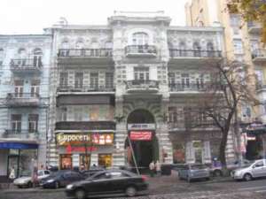 Сдам офис на ул.Б.Васильковская, 135м.кв., ж/ф, пл.Л.Толстого