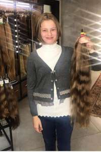 Скуповуємо Волосся в Ужгороді у населення від 35 см