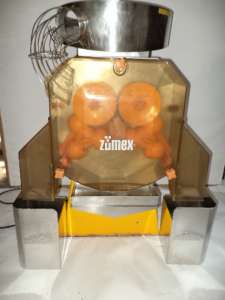Соковыжималка Zumex б/у - оголошення