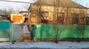 Срочно продаю дом с большим участком, реально низкая цена - оголошення