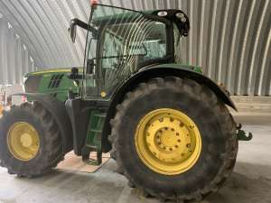 Трактор John Deere 6210R. Ціна 80 000 €