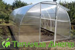 Усиленные дачные теплицы