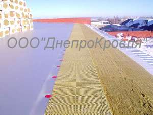 Устройство кровли из ПВХ и ТПО мембраны в Желтых Водах - объявление