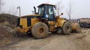Фронтальный погрузчик CAT 950 G (№715). - оголошення