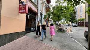 вул.Софіївська. Магазин/салон, високий трафік. 53,7 кв.м - объявление