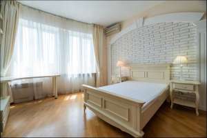 довгострокова оренда 4-к квартира Київ, Шевченківський, 1000 $/міс. - оголошення