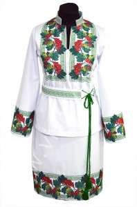 платья