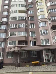 продаж 1-к квартира Броварський, Бровари, 39900 $ - оголошення